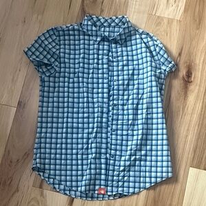 Rabbit running women’s small low tide shirt